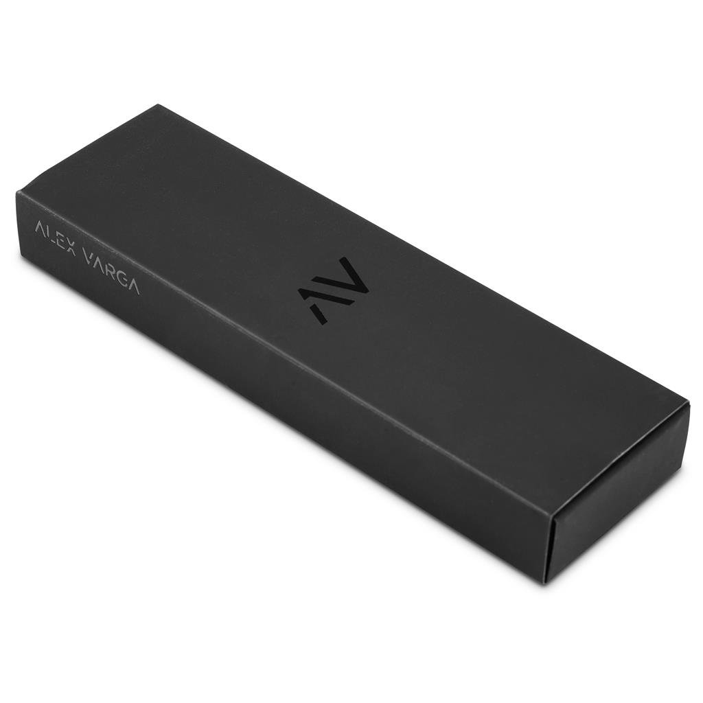 AV-19011_CLOSED-BOX
