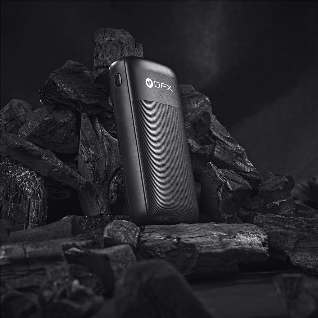 MT-AV-460-B_LIFESTYLE 1